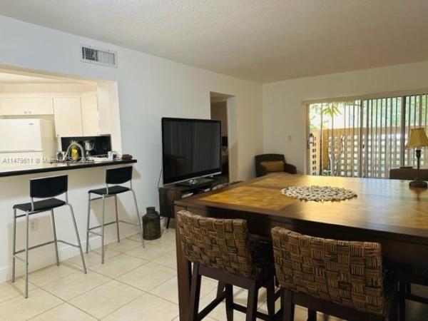 Soleil At Fontainebleau, 9701 Fontainebleau Blvd #C108, Fountainebleau, Florida 33172, image 3