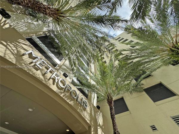 Metropolis At Dadeland, 9055 SW 73rd Ct #2110, Kendall, Florida 33156, image 3