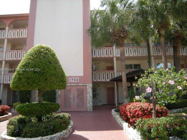 Andros Village, 1703 Andros Isle #M4, Coconut Creek, Florida 33066, image 1