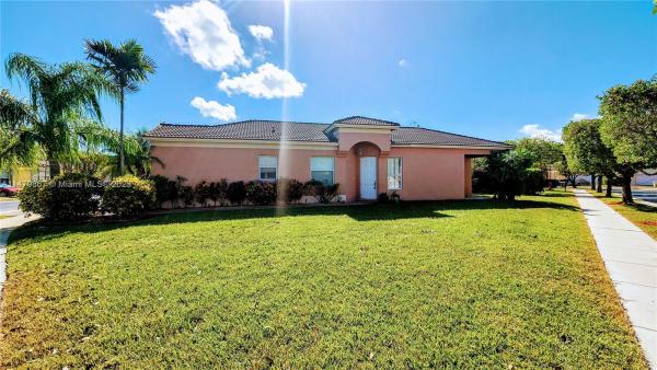 Portofino Bay, 2326 NE 37th Rd, Homestead, Florida 33033, image 1