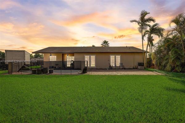 Meadow Wood Manor, 12425 SW 259th Ter, Goulds, Florida 33032, image 3