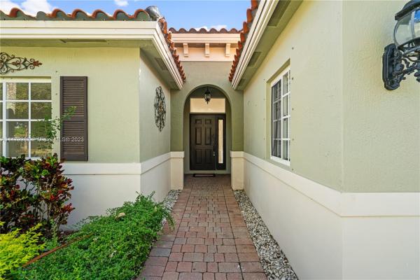 Sonara At Malibu Bay, 2115 NE 36th Ave, Homestead, Florida 33033, image 3