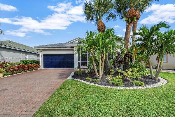 Bella Terra, 105 Catania Way, Royal Palm Beach, Florida 33411, image 1