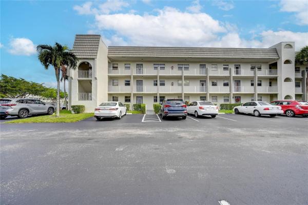 Sunrise Lakes 2, 8325 Sunrise Lakes Blvd #102, Sunrise, Florida 33322, image 1