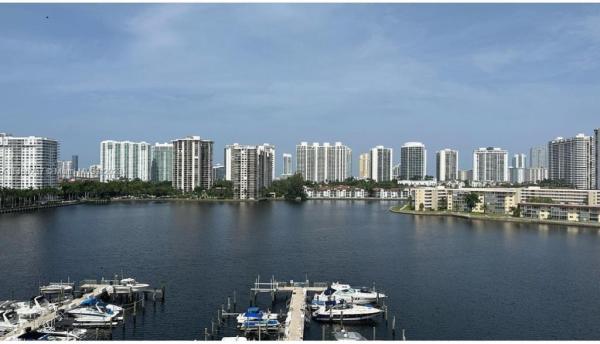 Del Prado, 18041 Biscayne Blvd #905, Aventura, Florida 33160, image 1