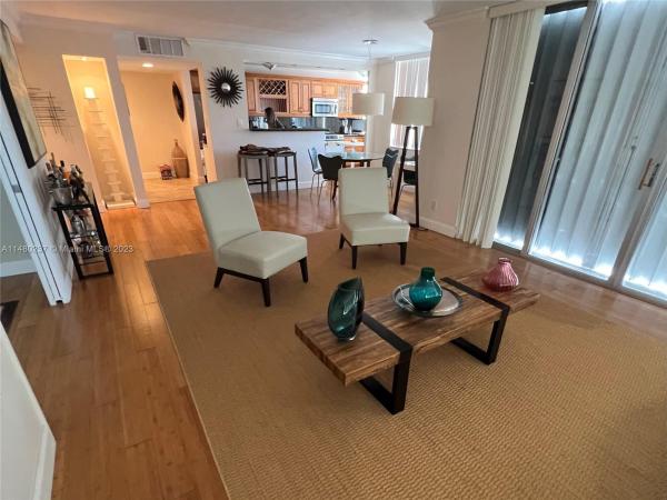 Del Prado South Towers, 18041 Biscayne Blvd #905-4, Aventura, Florida 33160, image 3