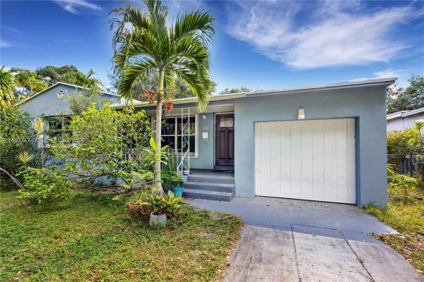 Lamor Estates, 1330 NE 132nd St, North Miami, Florida 33161, image 1