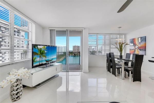 Commodore Plaza Tower, 2750 NE 183rd St #1509, Aventura, Florida 33160, image 3