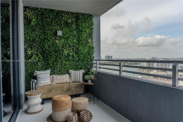 The Waverly At South Beach, 1330 West Ave #2705, Miami Beach, Florida 33139, image 2