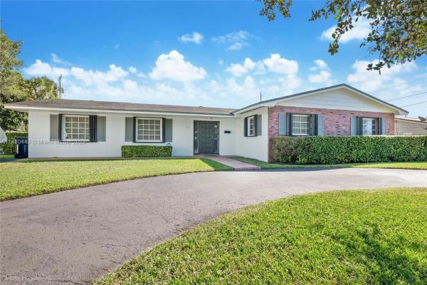 Cypress Cove Estates, 8151 SW 93rd Ct, Sunset, Florida 33173, image 2