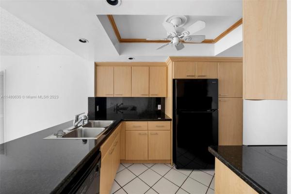 Bayview Terrace, 1228 West Ave #1415, Miami Beach, Florida 33139, image 3