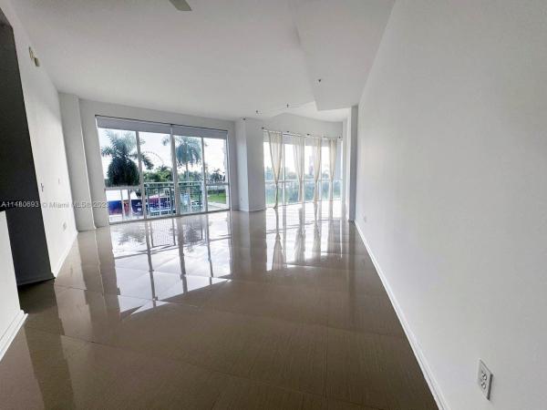 Vizcayne South, 253 NE 2nd St #228, Miami, Florida 33132, image 2