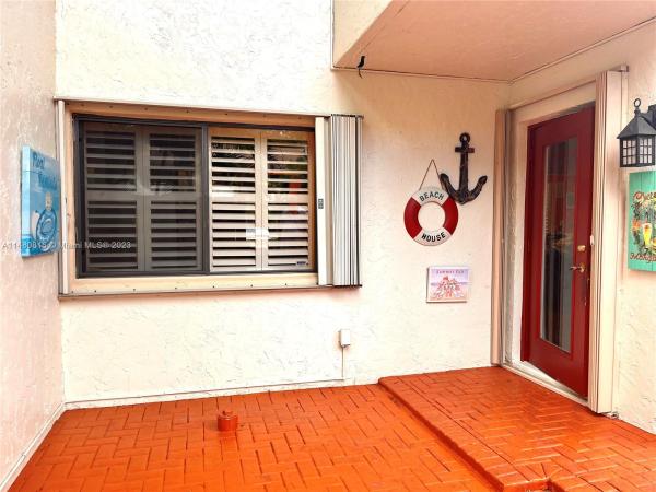 Pines West, 3032 S Oakland Forest Dr #2801, Oakland Park, Florida 33309, image 1