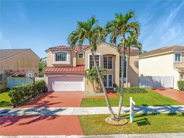 Weitzer At The Hammocks, 9756 SW 154th Pl, The Hammocks, Florida 33196, image 1