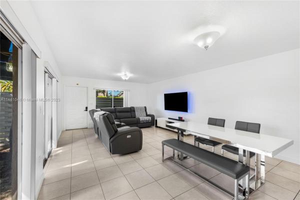 Arbor Courts, 14386 SW 96th Ln #14386, The Hammocks, Florida 33186, image 3