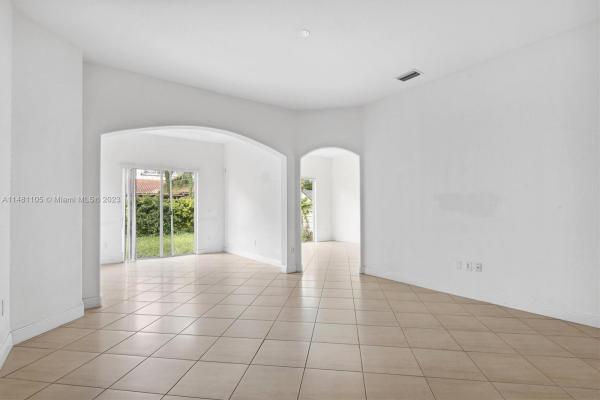 3132 SW 147th Ct, Unincorporated Dade County, Florida 33185, image 3
