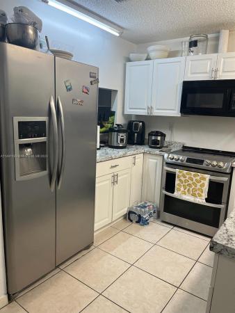 Garden Circle, 18331 NW 44th Pl, Miami Gardens, Florida 33055, image 3