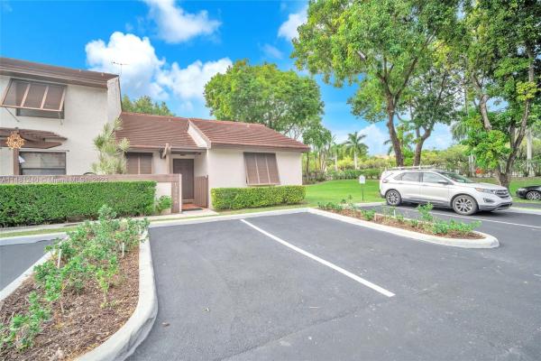 Calusa Point, 13391 SW 88th Ter #A, The Crossings, Florida 33186, image 3