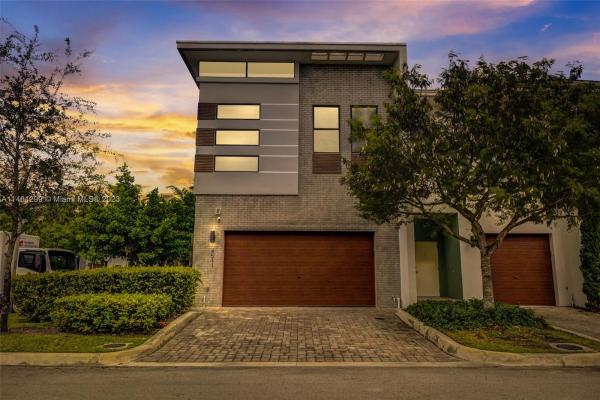 Strata At Plantation, 4511 NW 8th Pl #4511, Plantation, Florida 33317, image 1