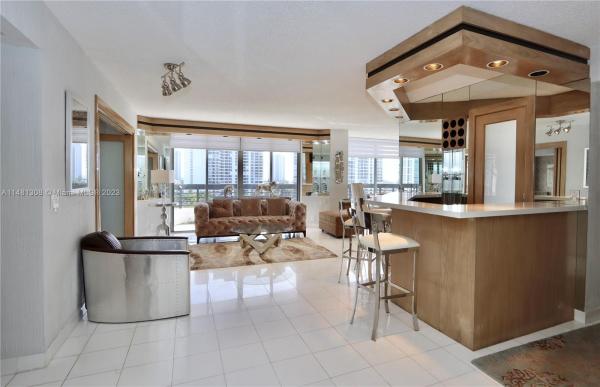 Mystic Pointe Tower 400, 3500 Mystic Pointe Dr #1008, Aventura, Florida 33180, image 3