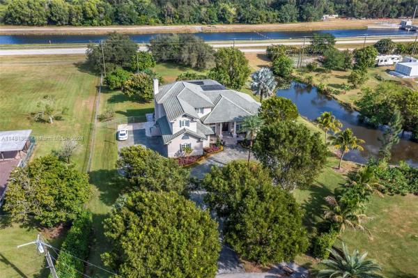 Trails Of El Rancho Acres, 20401 SW 48th Pl, Southwest Ranches, Florida 33332, image 1