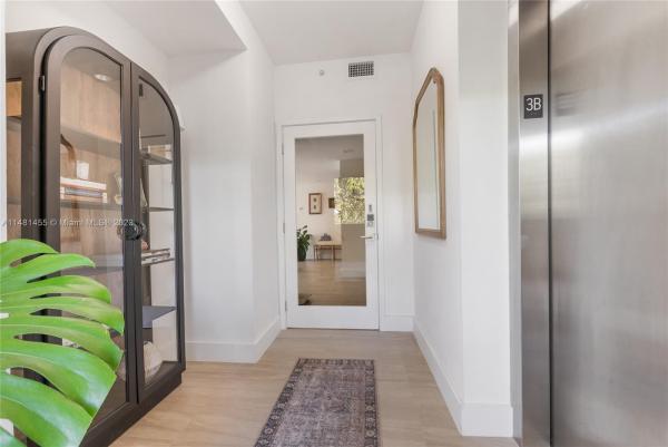 120 Salamanca Ave #4B, Coral Gables, Florida 33134, image 3
