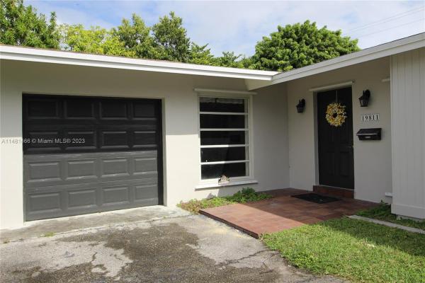 Bel Aire, 19811 SW 101st Ct, Cutler Bay, Florida 33157, image 2