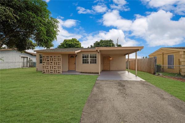 Rolling Green Ridge, 110 S Palm Dr, Boynton Beach, Florida 33435, image 2