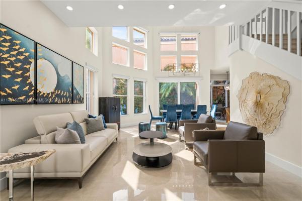 Island Way, 3770 NE 208th Ter, Aventura, Florida 33180, image 1