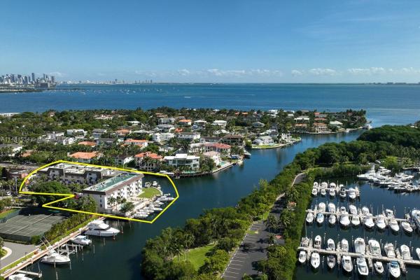 Gables Harbour, 6901 Edgewater Dr #321, Coral Gables, Florida 33133, image 1