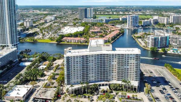 The Hallmark Of Hollywood, 3800 S Ocean Dr #1621, Hollywood, Florida 33019, image 1
