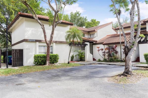 Village Homes In The Crossings, 13283 SW 112th Ter #43-2, The Crossings, Florida 33186, image 1