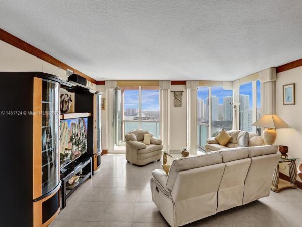 Hidden Bay, 3370 NE 190th St #1709, Aventura, Florida 33180, image 3