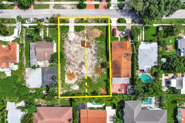 4340 SW 10th St, Unincorporated Dade County, Florida 33134, image 2