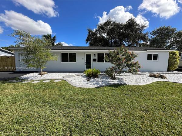 Kendale Lakes No HOA, 7261 SW 138th Pl, Kendale Lakes, Florida 33183, image 3