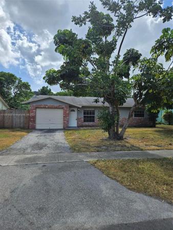 Lake Boynton Estates, 618 SW 3rd Ave, Boynton Beach, Florida 33426, image 1