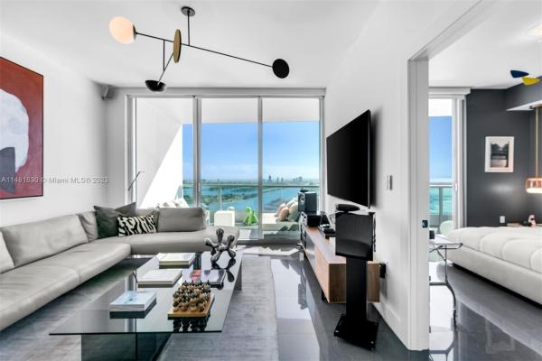 900 Biscayne Bay, 900 Biscayne Blvd #4603, Miami, Florida 33132, image 2