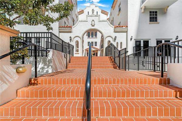 The Gallery Plaza, 323 Navarre Ave #306, Coral Gables, Florida 33134, image 2
