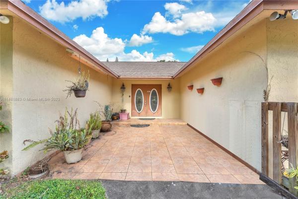 Oak Hill, 14621 SW 23rd St, Davie, Florida 33325, image 3