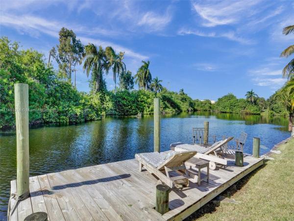 Lakeview Heights, 1326 N 30th Rd, Hollywood, Florida 33021, image 2