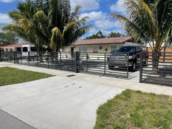 Carol City Gardens, 4361 NW 207th Dr, Miami Gardens, Florida 33055, image 2