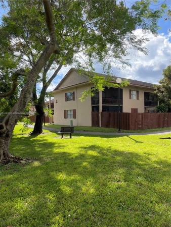 Pine Grove, 11233 N Kendall #101E, Kendall, Florida 33176, image 2