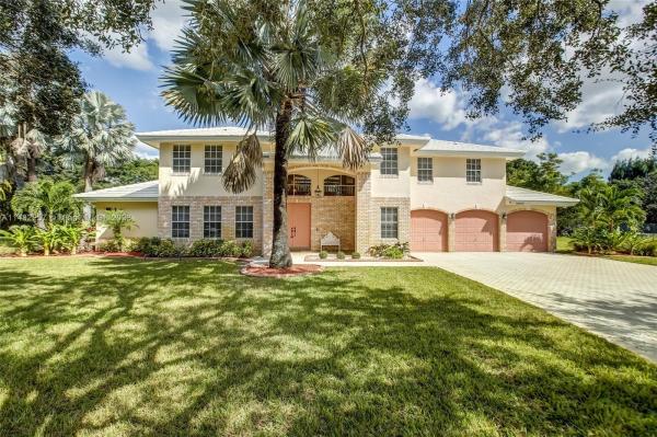 Mystique Estates, 10635 SW 44th Ct, Davie, Florida 33328, image 1