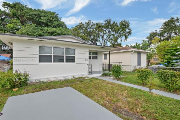 Earlington Heights, 4622 NW 21st Ave, Brownsville, Florida 33142, image 2