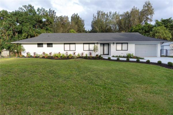 Green Glades South, 5900 SW 196th Ln, Southwest Ranches, Florida 33332, image 2