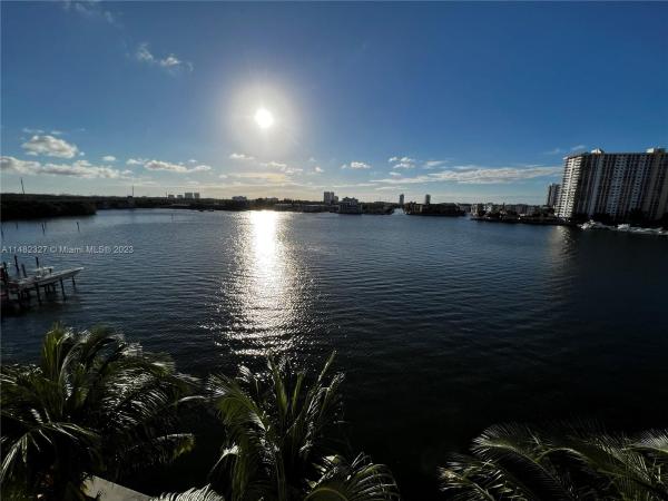 Porto Bellagio, 17100 N Bay Rd #1605, Sunny Isles Beach, Florida 33160, image 1
