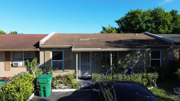 Leslie Estates, 3011 NW 195th St #3011, Miami Gardens, Florida 33056, image 2