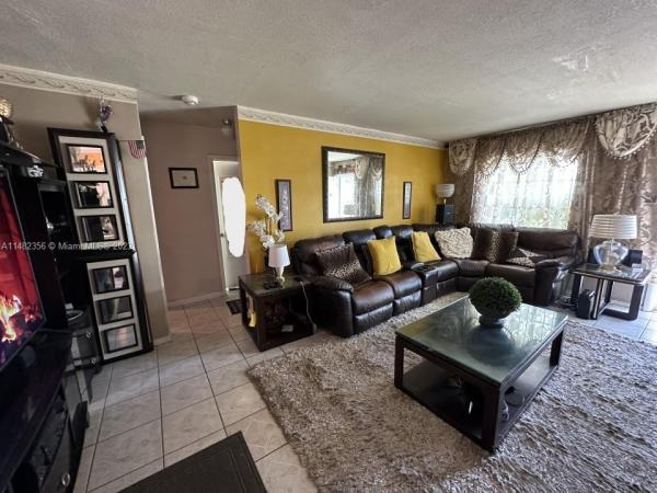 Leslie Estates, 3011 NW 195th St #3011, Miami Gardens, Florida 33056, image 3