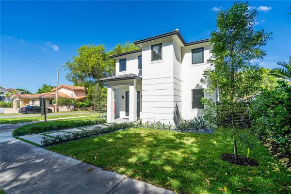Hills Trail Grove, 5241 SW 6th St, Miami, Florida 33134, image 3