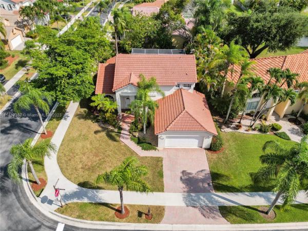 Laguna Springs 2, 520 Water Pt, Weston, Florida 33326, image 1